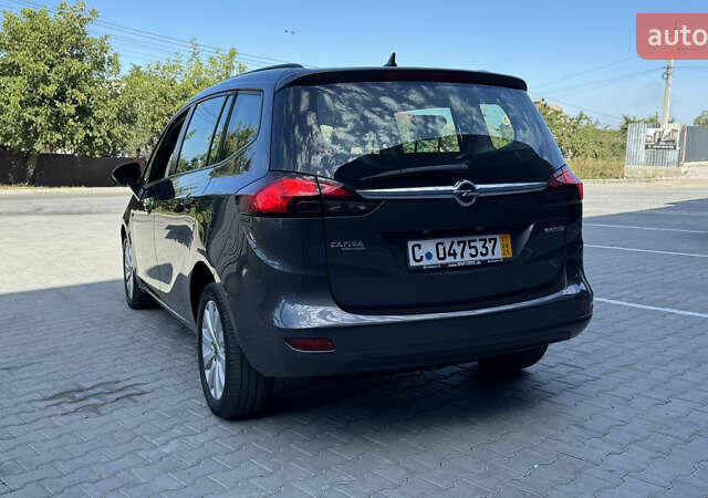 Коричневый Опель Zafira Tourer, объемом двигателя 1.6 л и пробегом 188 тыс. км за 9350 $, фото 12 на Automoto.ua