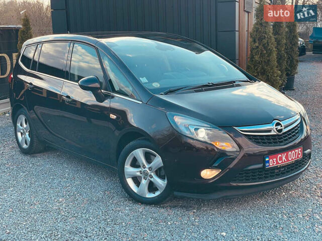 Коричневый Опель Zafira Tourer, объемом двигателя 2 л и пробегом 230 тыс. км за 11999 $, фото 49 на Automoto.ua