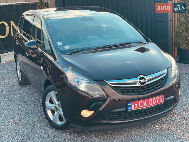 Коричневый Опель Zafira Tourer, объемом двигателя 2 л и пробегом 230 тыс. км за 11999 $, фото 9 на Automoto.ua