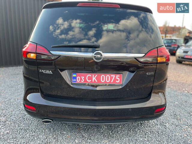 Коричневый Опель Zafira Tourer, объемом двигателя 2 л и пробегом 230 тыс. км за 11999 $, фото 5 на Automoto.ua
