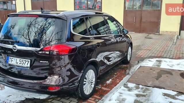 Коричневый Опель Zafira Tourer, объемом двигателя 1.4 л и пробегом 217 тыс. км за 9990 $, фото 5 на Automoto.ua