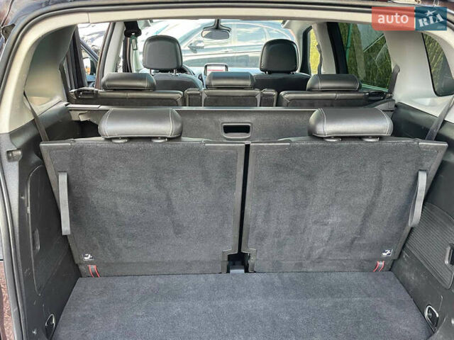 Коричневий Опель Zafira Tourer, об'ємом двигуна 2 л та пробігом 230 тис. км за 11550 $, фото 36 на Automoto.ua