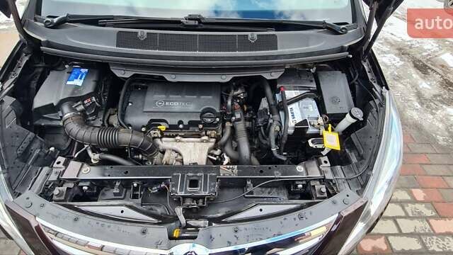 Коричневый Опель Zafira Tourer, объемом двигателя 1.4 л и пробегом 217 тыс. км за 9990 $, фото 13 на Automoto.ua