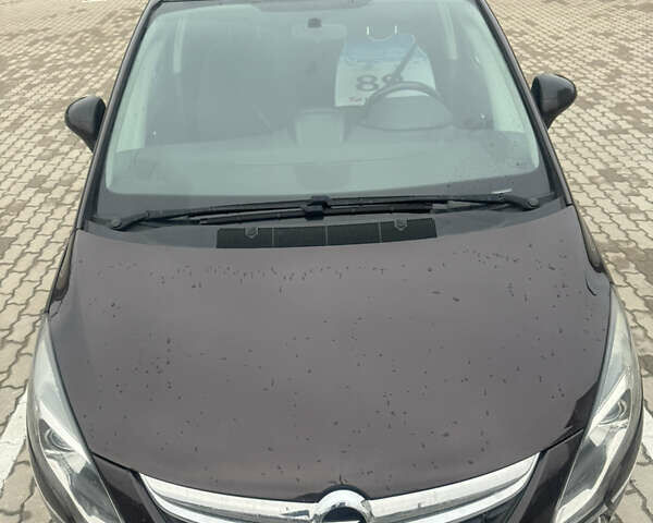 Коричневий Опель Zafira Tourer, об'ємом двигуна 1.96 л та пробігом 229 тис. км за 10399 $, фото 32 на Automoto.ua