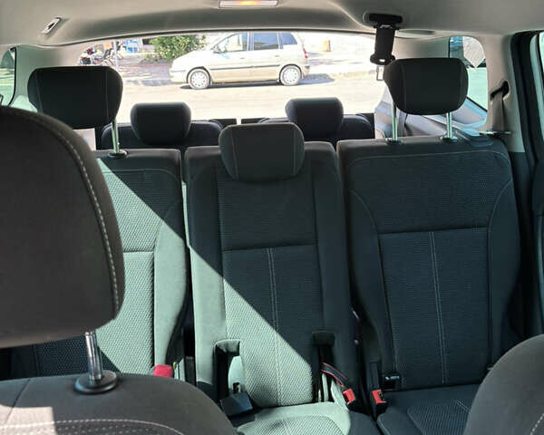Коричневый Опель Zafira Tourer, объемом двигателя 2 л и пробегом 212 тыс. км за 10800 $, фото 11 на Automoto.ua