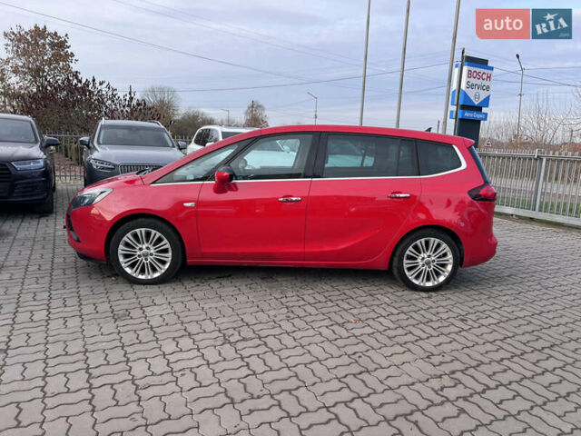 Красный Опель Zafira Tourer, объемом двигателя 2 л и пробегом 199 тыс. км за 10490 $, фото 40 на Automoto.ua