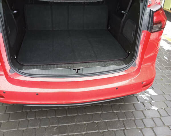 Красный Опель Zafira Tourer, объемом двигателя 1.6 л и пробегом 320 тыс. км за 8300 $, фото 17 на Automoto.ua
