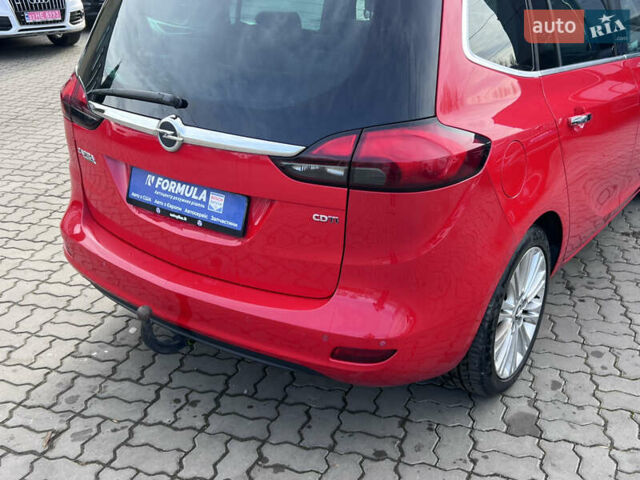 Красный Опель Zafira Tourer, объемом двигателя 2 л и пробегом 199 тыс. км за 10490 $, фото 48 на Automoto.ua