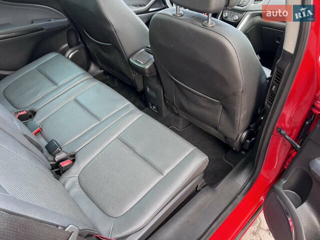 Красный Опель Zafira Tourer, объемом двигателя 2 л и пробегом 199 тыс. км за 10490 $, фото 34 на Automoto.ua
