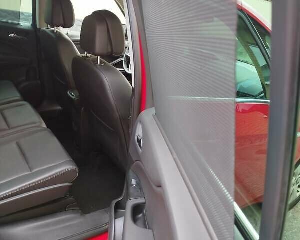 Красный Опель Zafira Tourer, объемом двигателя 1.6 л и пробегом 205 тыс. км за 11500 $, фото 36 на Automoto.ua