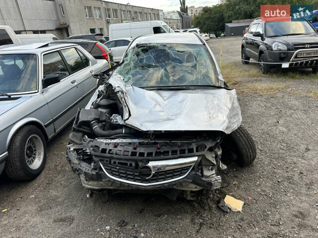 Опель Zafira Tourer, объемом двигателя 1.7 л и пробегом 180 тыс. км за 2500 $, фото 8 на Automoto.ua