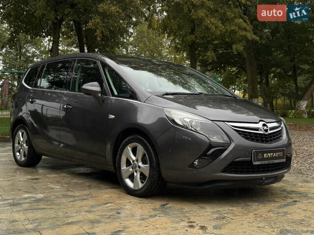 Опель Zafira Tourer 2011 в Ивано-Франковске на Automoto.ua Опель Zafira Tourer, объемом двигателя 2 л и пробегом 236 тыс. км за 9999 $, фото 4 на Automoto.ua