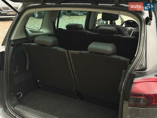 Опель Zafira Tourer 2011 в Ивано-Франковске на Automoto.ua Опель Zafira Tourer, объемом двигателя 2 л и пробегом 236 тыс. км за 9999 $, фото 20 на Automoto.ua