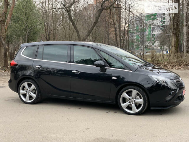 Опель Zafira Tourer, объемом двигателя 2 л и пробегом 237 тыс. км за 9999 $, фото 7 на Automoto.ua