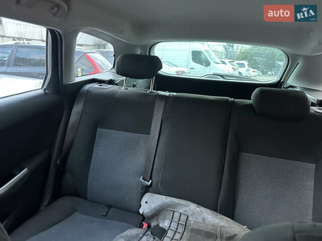 Опель Zafira Tourer, объемом двигателя 1.7 л и пробегом 180 тыс. км за 2500 $, фото 14 на Automoto.ua