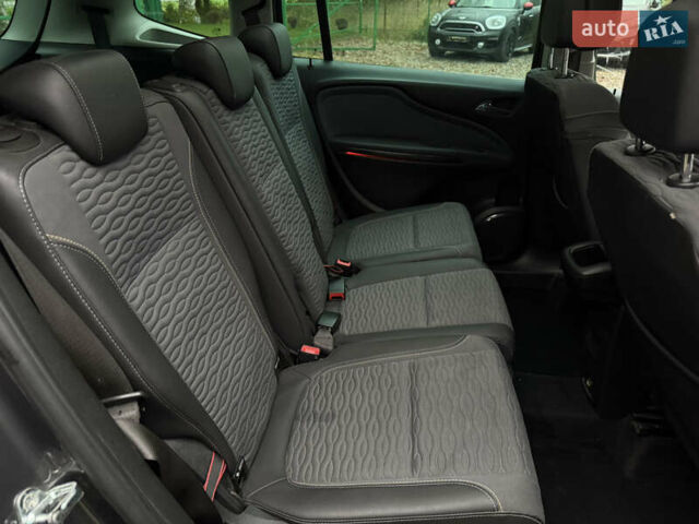 Опель Zafira Tourer 2011 в Ивано-Франковске на Automoto.ua Опель Zafira Tourer, объемом двигателя 2 л и пробегом 236 тыс. км за 9999 $, фото 18 на Automoto.ua