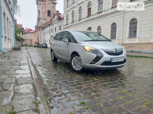 Опель Zafira Tourer, объемом двигателя 1.6 л и пробегом 231 тыс. км за 9500 $, фото 7 на Automoto.ua