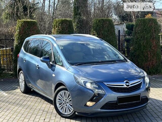 Опель Zafira Tourer, объемом двигателя 1.6 л и пробегом 164 тыс. км за 9999 $, фото 2 на Automoto.ua