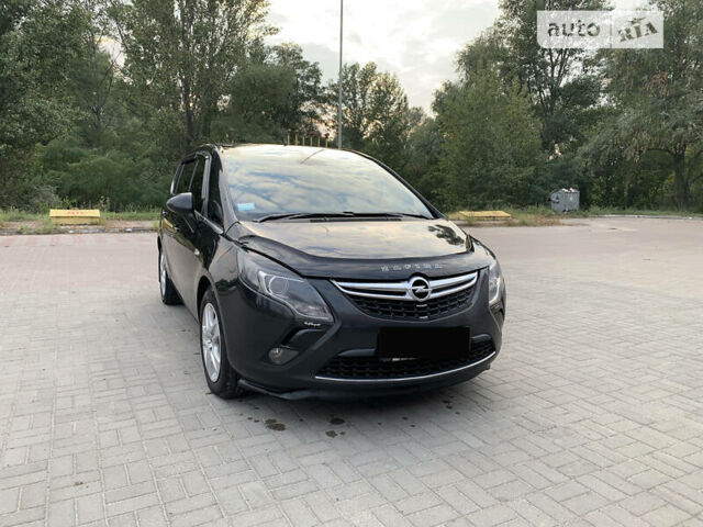 Опель Zafira Tourer, объемом двигателя 2 л и пробегом 248 тыс. км за 11299 $, фото 18 на Automoto.ua