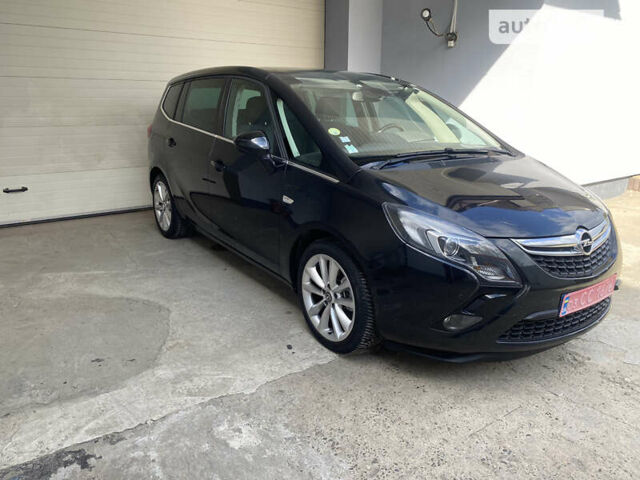 Опель Zafira Tourer, об'ємом двигуна 1.6 л та пробігом 253 тис. км за 10650 $, фото 2 на Automoto.ua