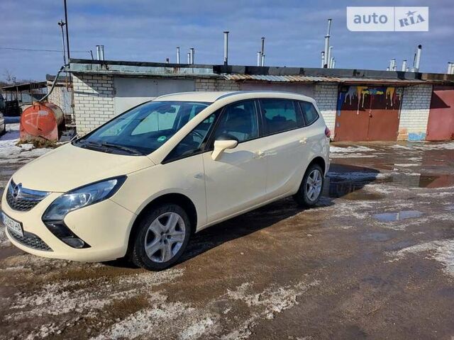 Опель Zafira Tourer, об'ємом двигуна 1.6 л та пробігом 180 тис. км за 9800 $, фото 11 на Automoto.ua