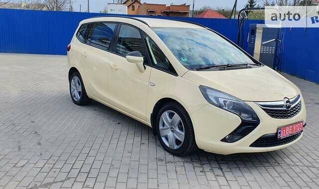 Опель Zafira Tourer, объемом двигателя 2 л и пробегом 296 тыс. км за 9999 $, фото 41 на Automoto.ua