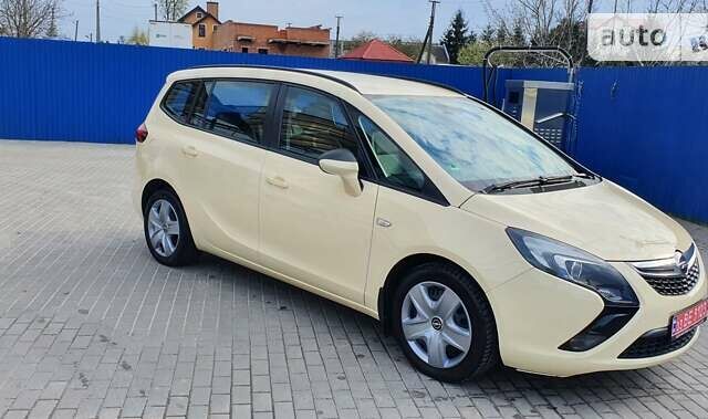 Опель Zafira Tourer, об'ємом двигуна 2 л та пробігом 296 тис. км за 9999 $, фото 42 на Automoto.ua