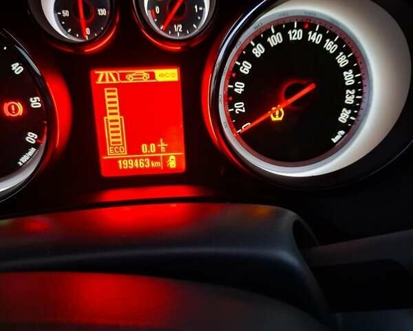 Опель Zafira Tourer, объемом двигателя 1.6 л и пробегом 199 тыс. км за 9800 $, фото 10 на Automoto.ua