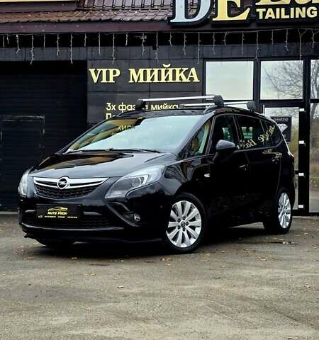 Сірий Опель Zafira Tourer, об'ємом двигуна 2 л та пробігом 142 тис. км за 12000 $, фото 6 на Automoto.ua