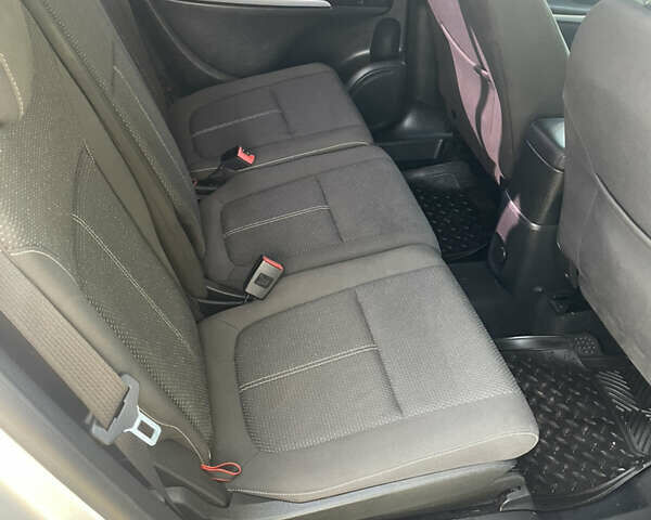 Опель Zafira Tourer 2012 в Полтаве на Automoto.ua Серый Опель Zafira Tourer, объемом двигателя 2 л и пробегом 208 тыс. км за 9800 $, фото 18 на Automoto.ua