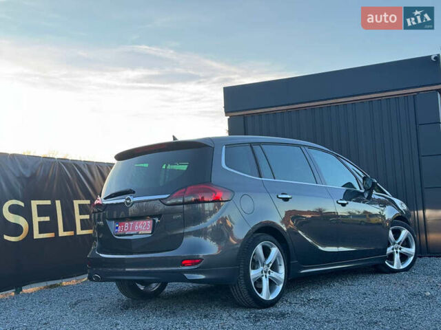 Серый Опель Zafira Tourer, объемом двигателя 2 л и пробегом 240 тыс. км за 11690 $, фото 26 на Automoto.ua