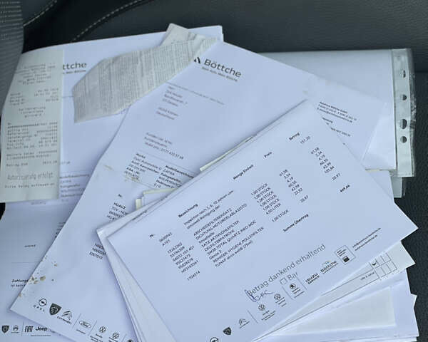 Серый Опель Zafira Tourer, объемом двигателя 2 л и пробегом 195 тыс. км за 11555 $, фото 52 на Automoto.ua