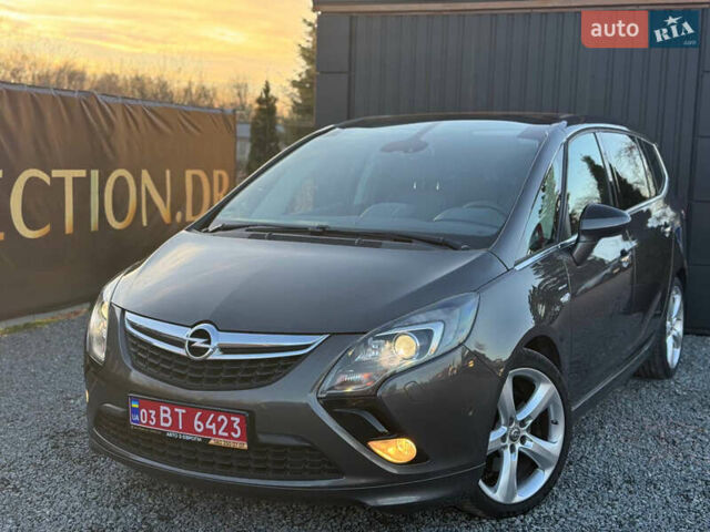Серый Опель Zafira Tourer, объемом двигателя 2 л и пробегом 240 тыс. км за 11690 $, фото 11 на Automoto.ua