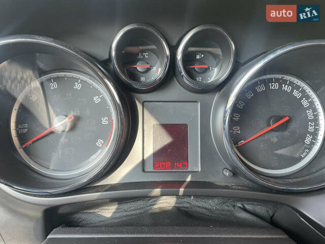Опель Zafira Tourer 2012 в Полтаве на Automoto.ua Серый Опель Zafira Tourer, объемом двигателя 2 л и пробегом 208 тыс. км за 9800 $, фото 13 на Automoto.ua