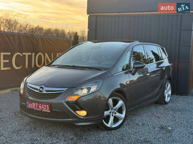 Серый Опель Zafira Tourer, объемом двигателя 2 л и пробегом 240 тыс. км за 11690 $, фото 13 на Automoto.ua