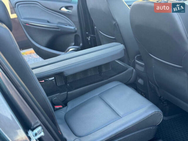 Серый Опель Zafira Tourer, объемом двигателя 2 л и пробегом 240 тыс. км за 11690 $, фото 38 на Automoto.ua