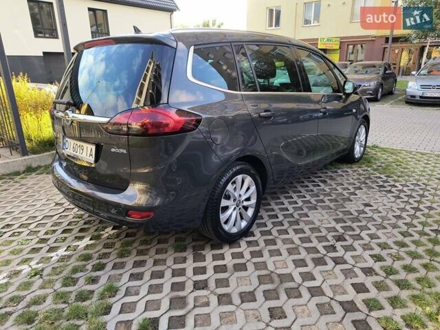 Опель Zafira Tourer 2013 у Рівному на Automoto.ua Сірий Опель Zafira Tourer, об'ємом двигуна 1.6 л та пробігом 279 тис. км за 8800 $, фото 4 на Automoto.ua
