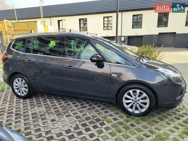 Опель Zafira Tourer 2013 у Рівному на Automoto.ua Сірий Опель Zafira Tourer, об'ємом двигуна 1.6 л та пробігом 279 тис. км за 8800 $, фото 3 на Automoto.ua