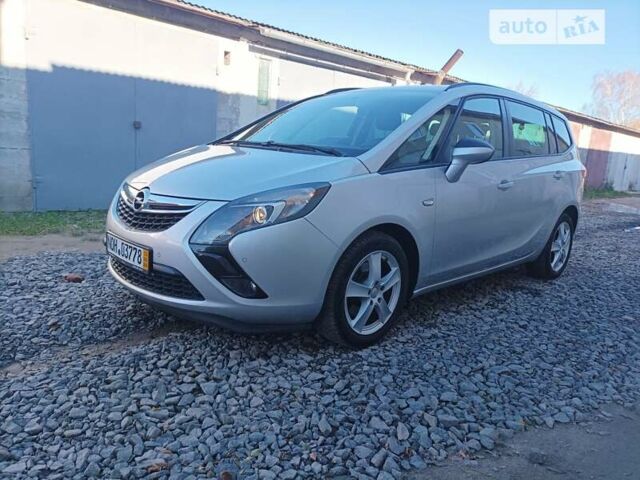 Сірий Опель Zafira Tourer, об'ємом двигуна 2 л та пробігом 270 тис. км за 11200 $, фото 4 на Automoto.ua