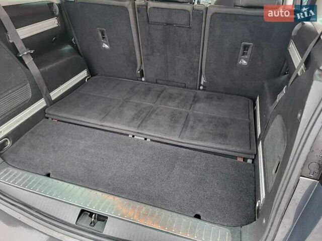 Сірий Опель Zafira Tourer, об'ємом двигуна 1.6 л та пробігом 186 тис. км за 10500 $, фото 16 на Automoto.ua