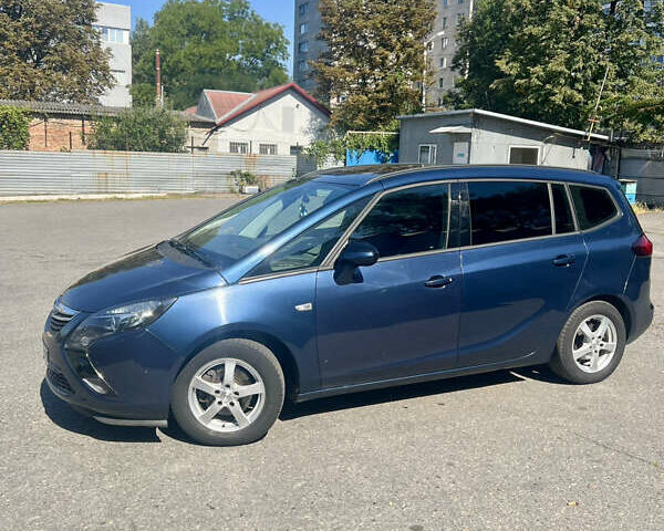Синій Опель Zafira Tourer, об'ємом двигуна 1.4 л та пробігом 173 тис. км за 10000 $, фото 5 на Automoto.ua