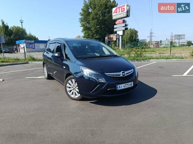 Синий Опель Zafira Tourer, объемом двигателя 2 л и пробегом 263 тыс. км за 8400 $, фото 10 на Automoto.ua