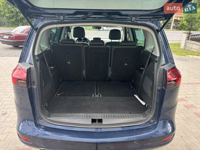 Синий Опель Zafira Tourer, объемом двигателя 2 л и пробегом 237 тыс. км за 9800 $, фото 13 на Automoto.ua