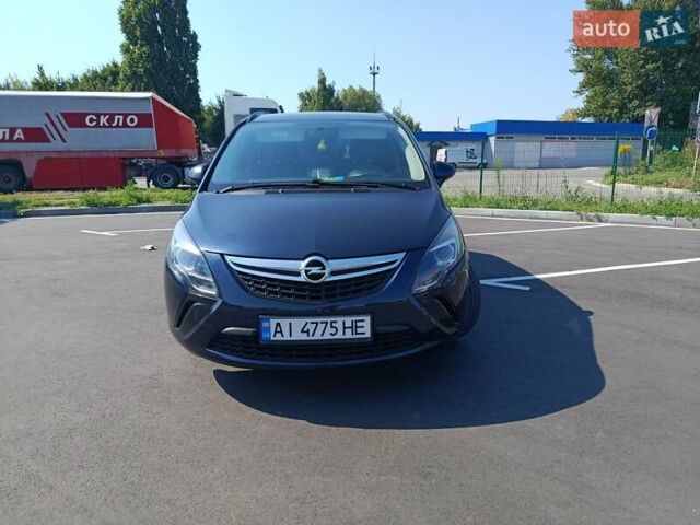 Синий Опель Zafira Tourer, объемом двигателя 2 л и пробегом 263 тыс. км за 8400 $, фото 8 на Automoto.ua