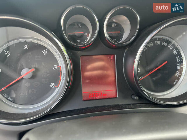 Синий Опель Zafira Tourer, объемом двигателя 2 л и пробегом 237 тыс. км за 9800 $, фото 9 на Automoto.ua