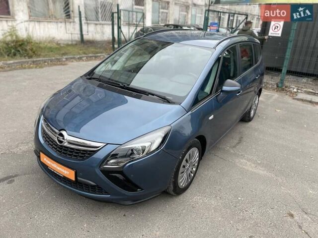 Синий Опель Zafira Tourer, объемом двигателя 2 л и пробегом 187 тыс. км за 10500 $, фото 15 на Automoto.ua