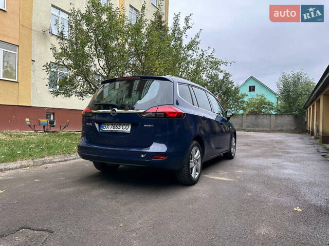 Синий Опель Zafira Tourer, объемом двигателя 2 л и пробегом 250 тыс. км за 7200 $, фото 5 на Automoto.ua
