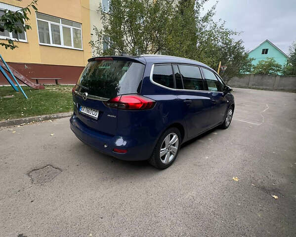 Синий Опель Zafira Tourer, объемом двигателя 2 л и пробегом 250 тыс. км за 7200 $, фото 34 на Automoto.ua