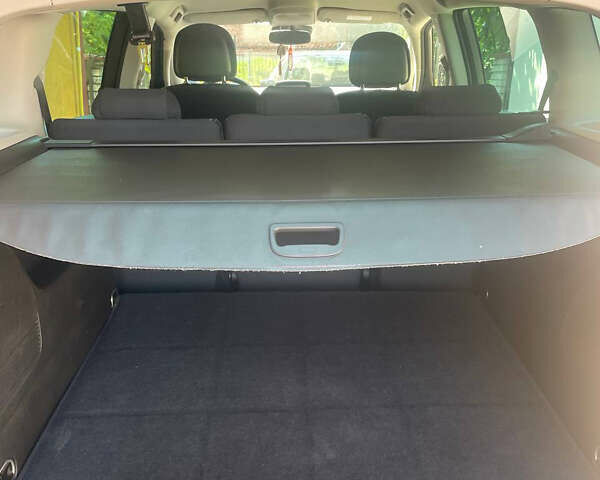 Синий Опель Zafira Tourer, объемом двигателя 1.6 л и пробегом 240 тыс. км за 9600 $, фото 14 на Automoto.ua