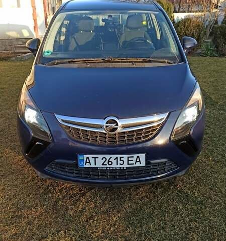 Синій Опель Zafira Tourer, об'ємом двигуна 1.6 л та пробігом 304 тис. км за 9500 $, фото 12 на Automoto.ua